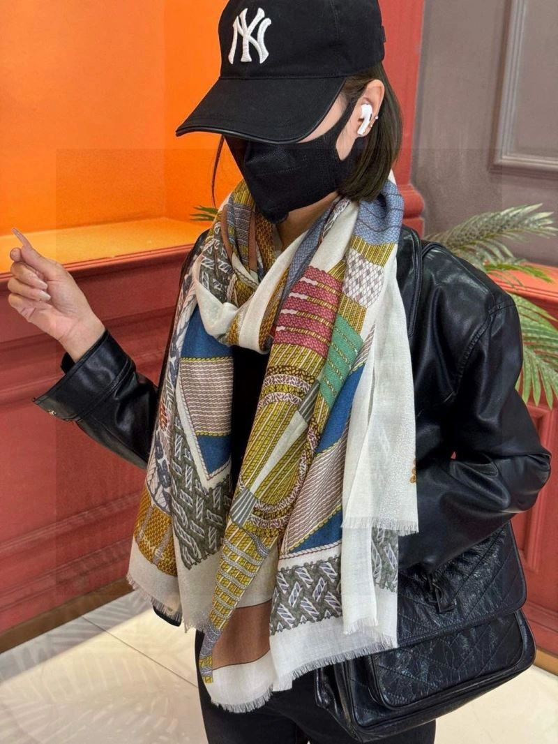 FlexibleFit Hermes Scarf 270982