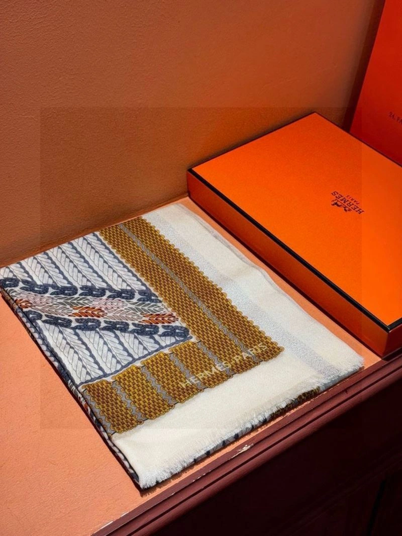 FlexibleFit Hermes Scarf 270982