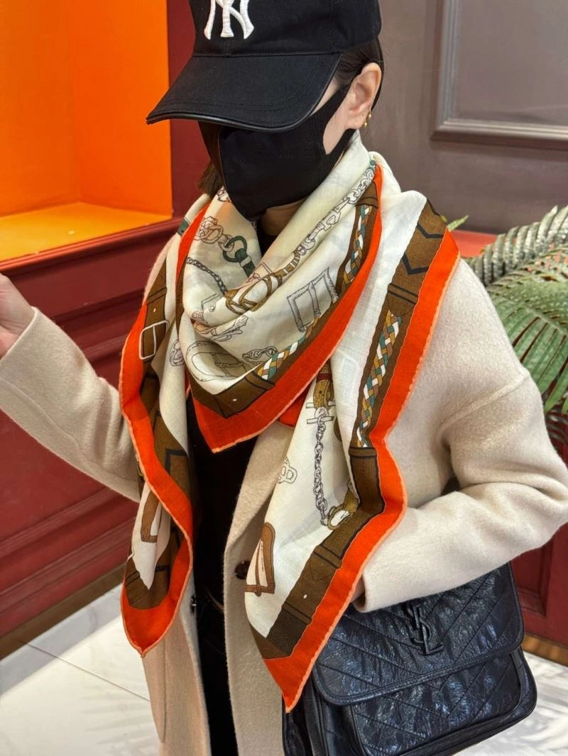Upgraded Hermes Scarf 271816