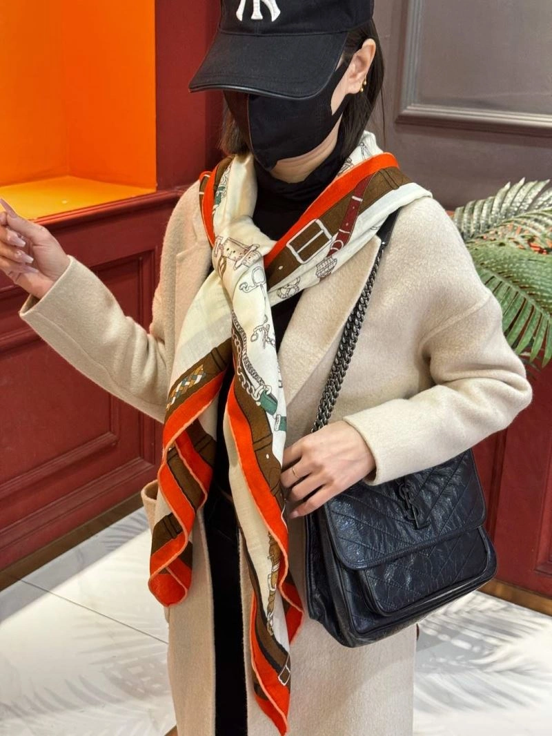 Upgraded Hermes Scarf 271816
