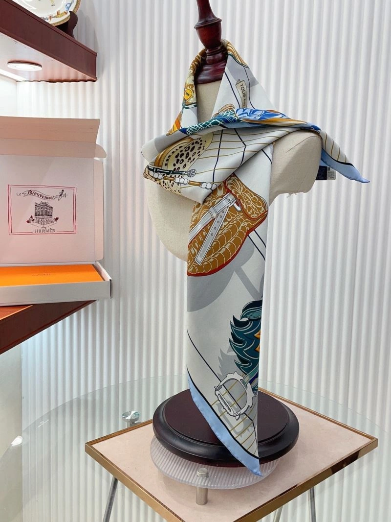 Versatile Hermes Scarf 271779