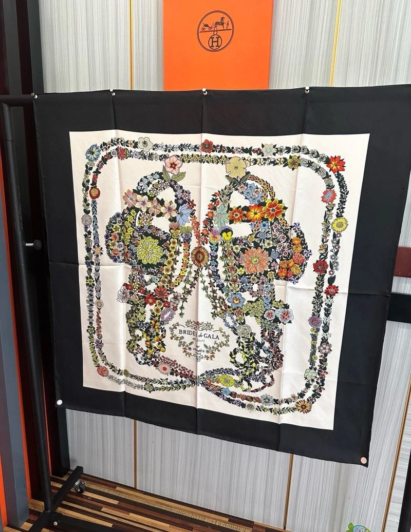 FreshLook Hermes Scarf 271752