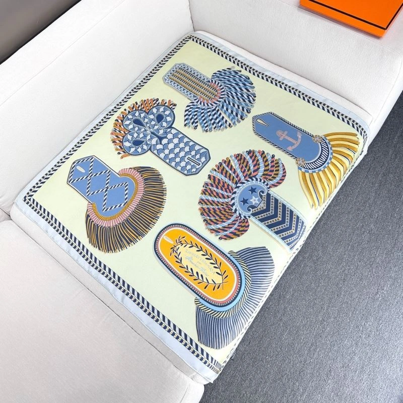 Minimalist Hermes Scarf 271672