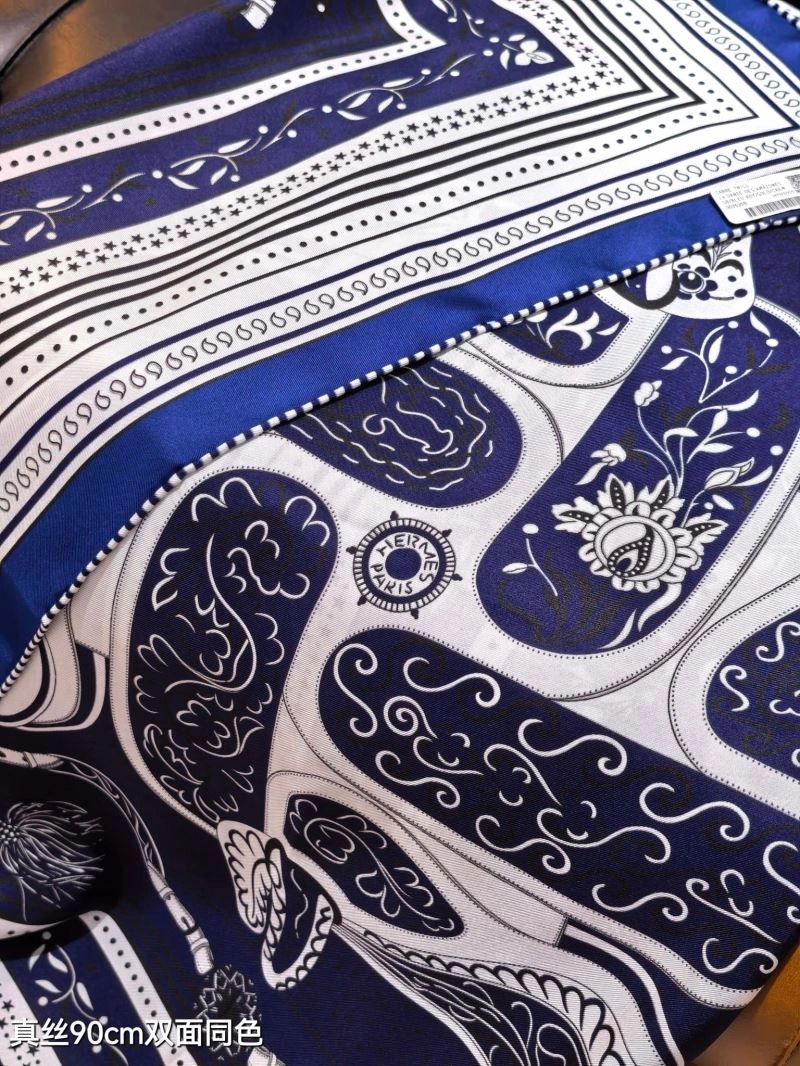 Supportive Hermes Scarf 271689