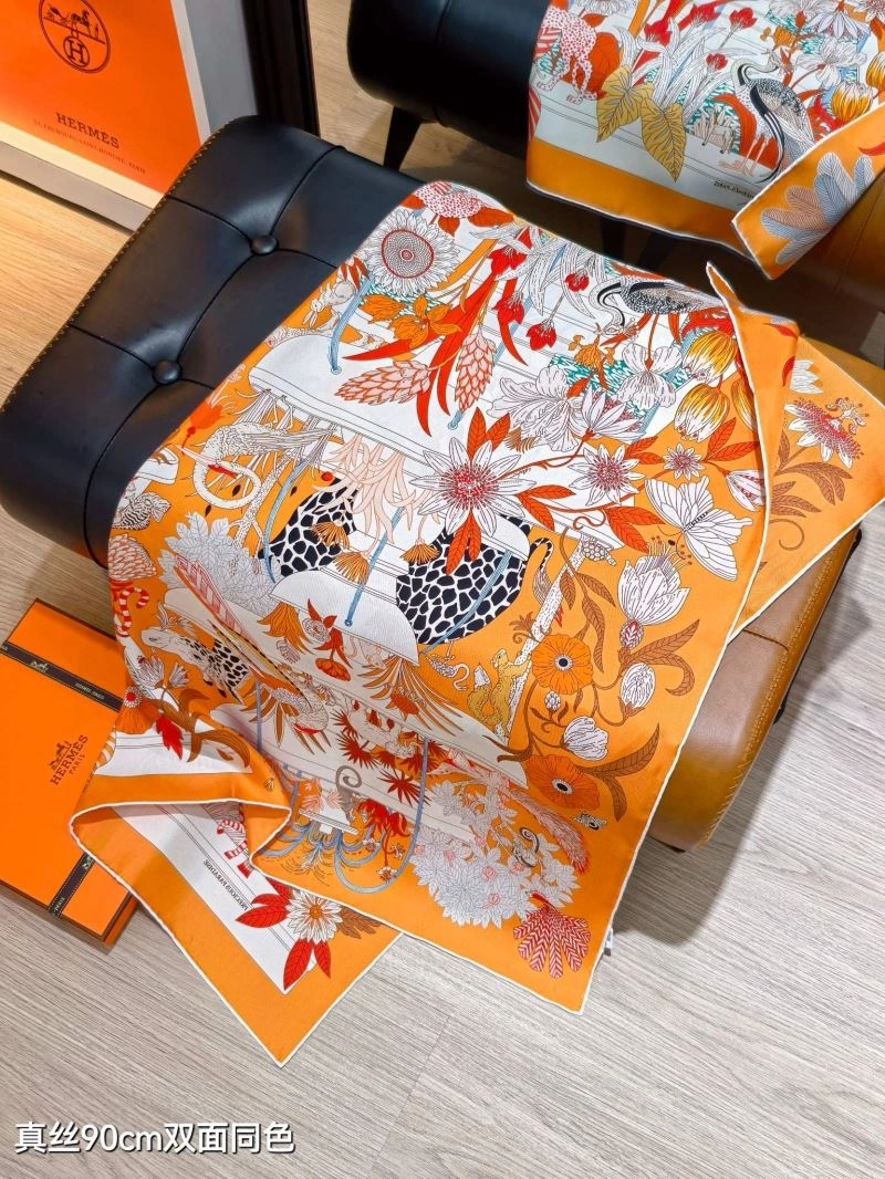 Packable Hermes Scarf 271655