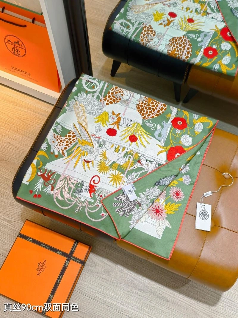 Practical Hermes Scarf 271654