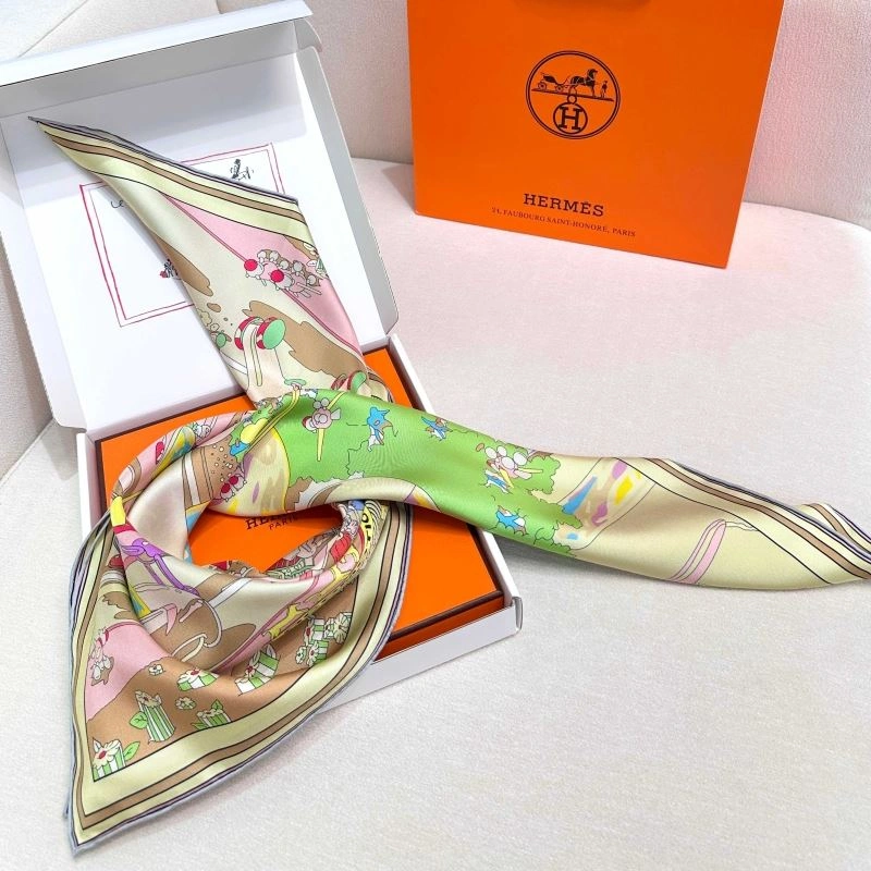 Supportive Hermes Scarf 271641