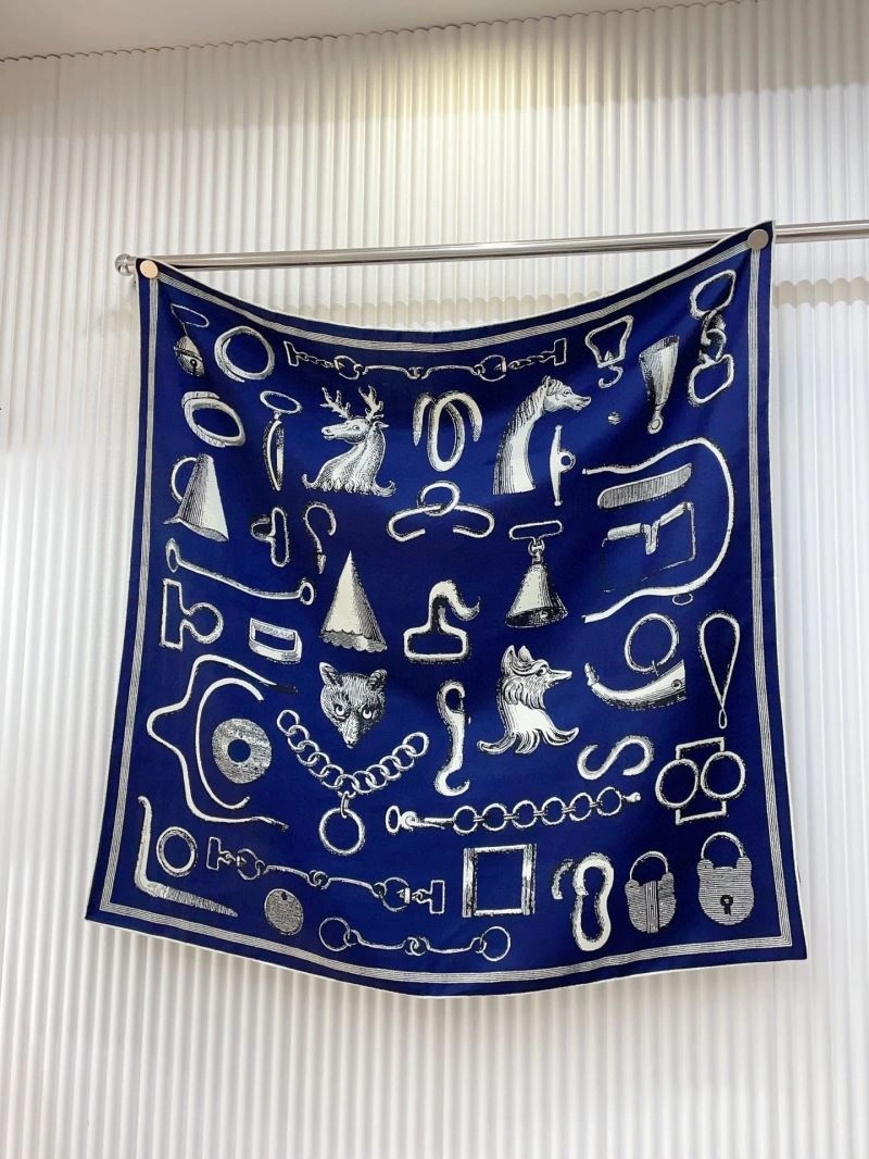 Stylish Hermes Scarf 271625