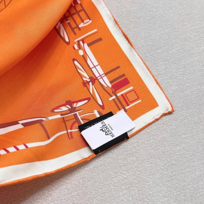 Supportive Hermes Scarf 271640