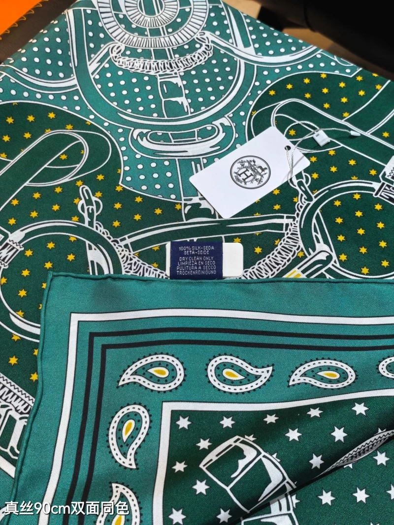 UrbanStyle Hermes Scarf 271584