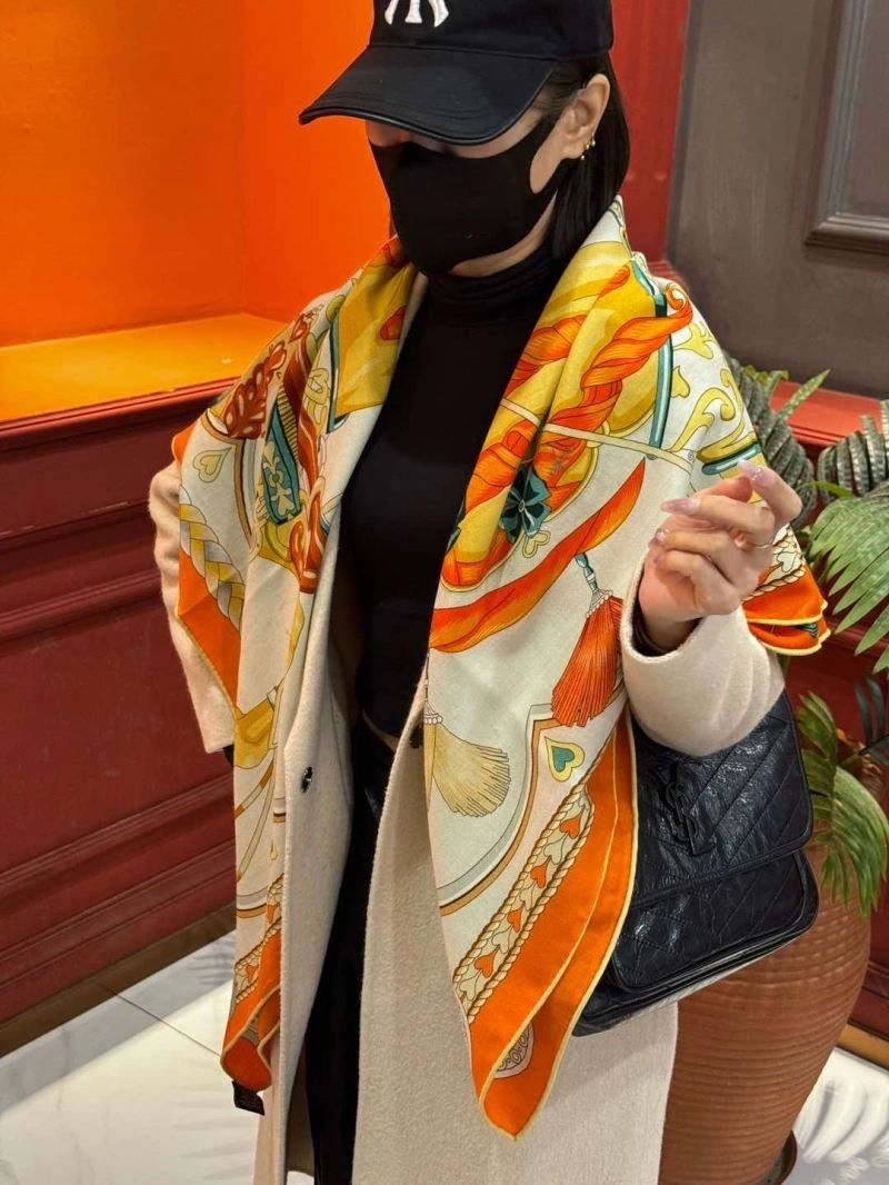 Functional Hermes Scarf 271573