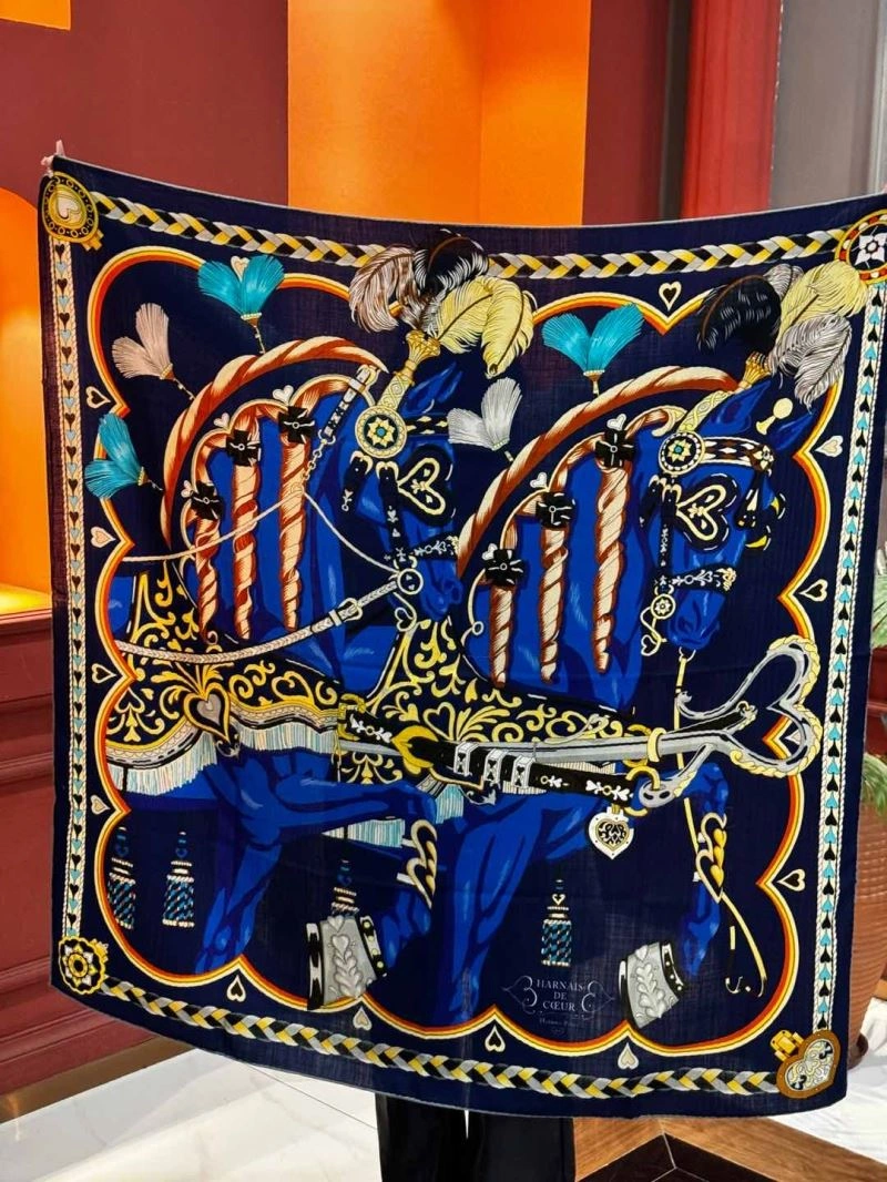 Unisex Hermes Scarf 271574