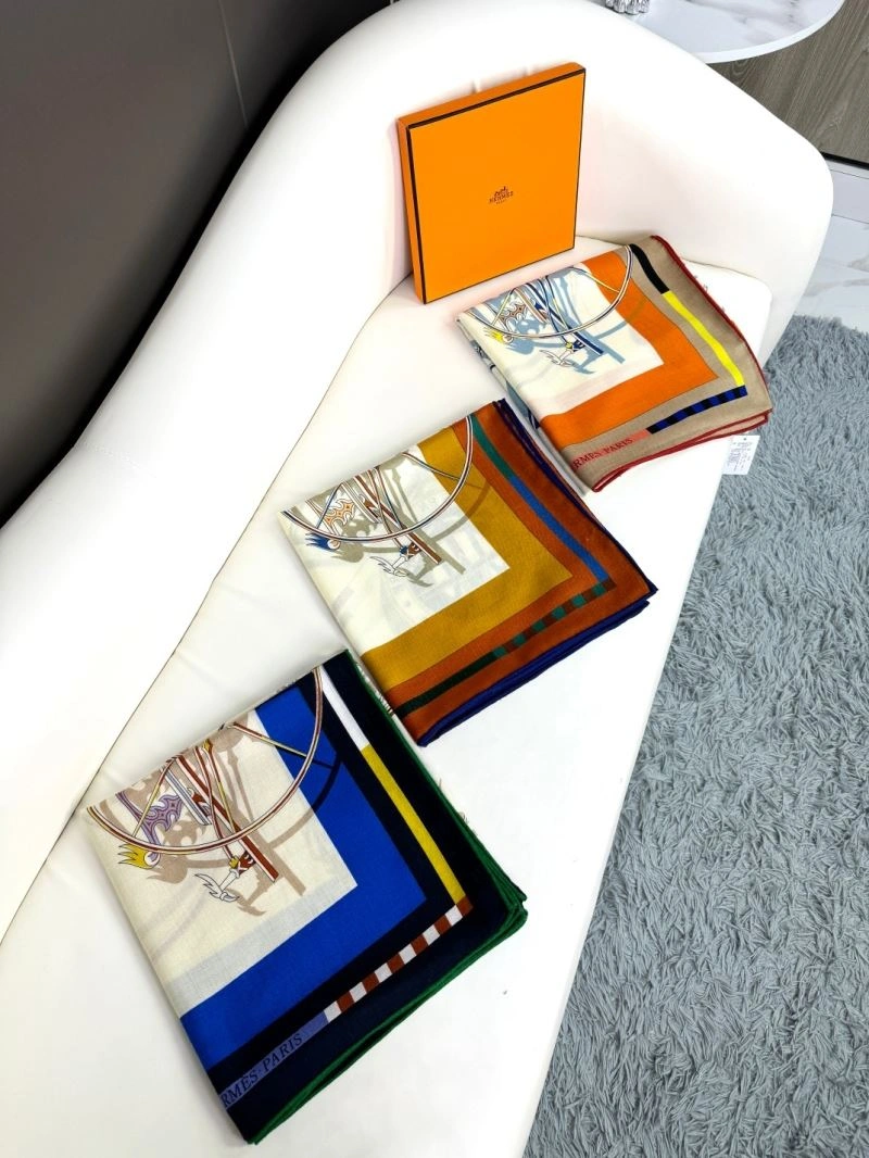Snug Hermes Scarf 271572