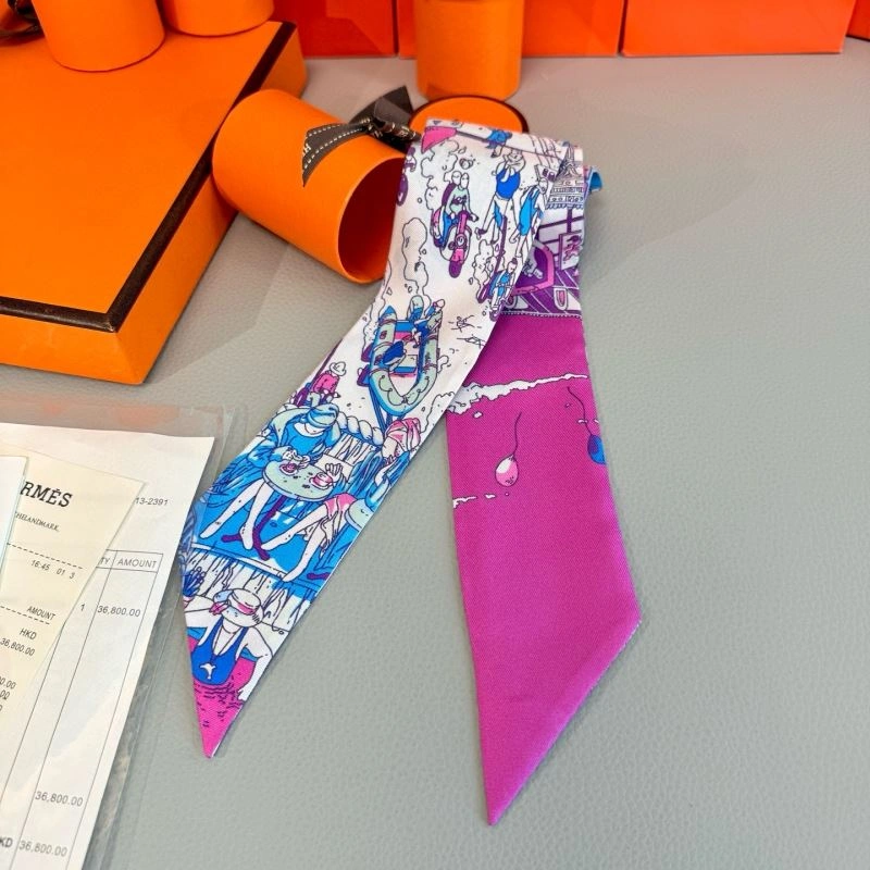 Bold Hermes Silk 272276