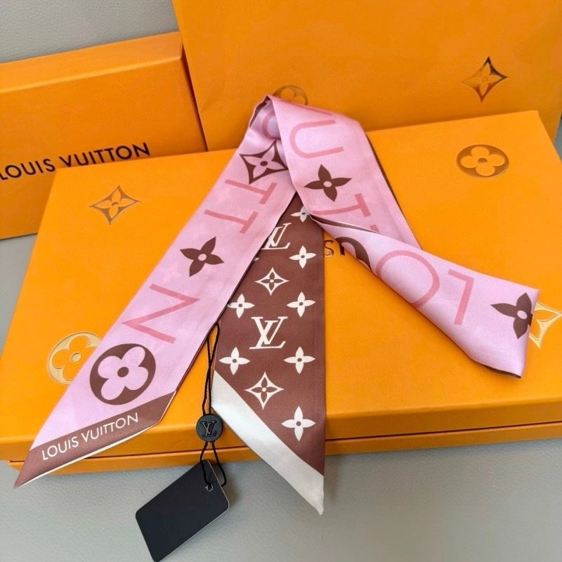 Neat Hermes Silk 272281