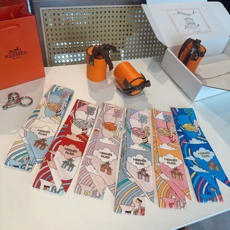 Hermes Silk Practical 272253