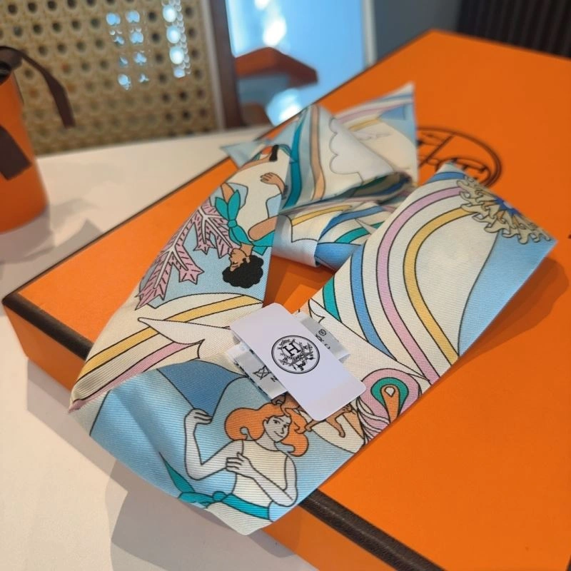 Hermes Silk Practical 272253