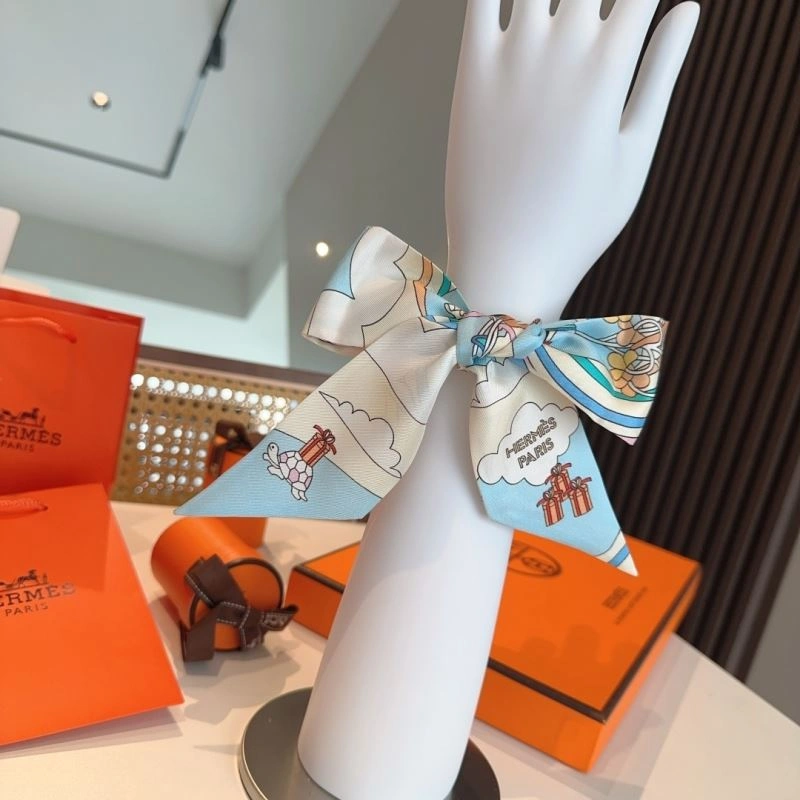 Hermes Silk Practical 272253