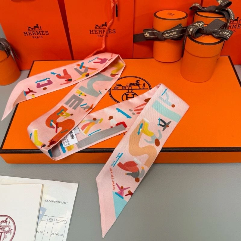Unique Hermes Silk 272280