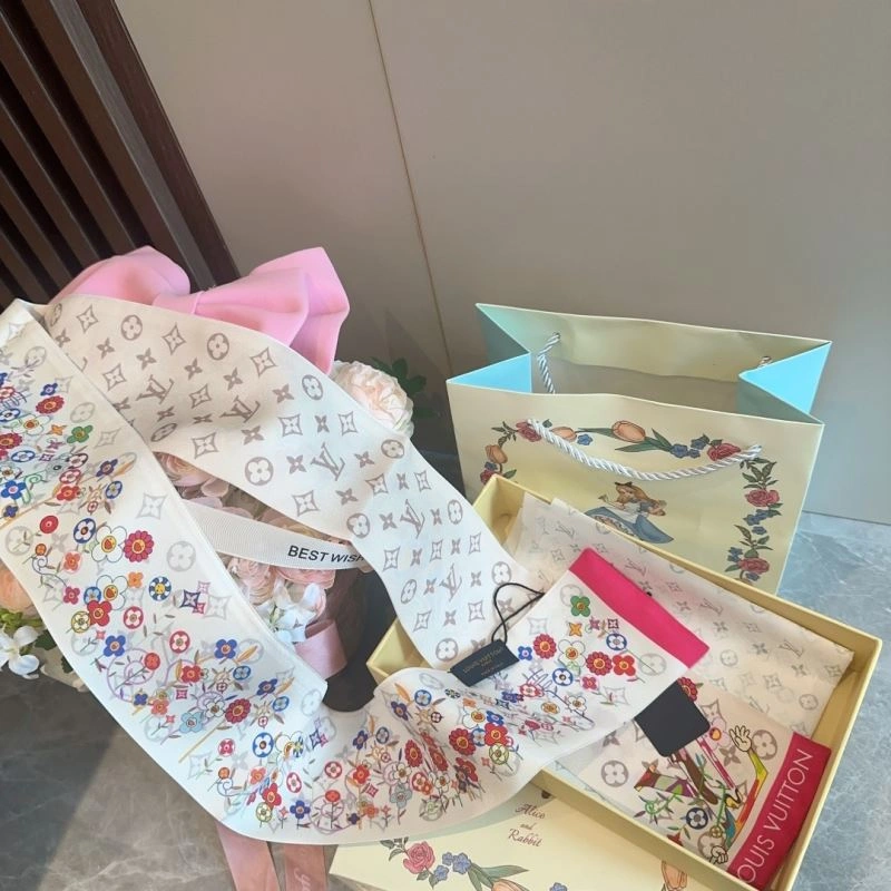 TechFriendly Hermes Silk 272244