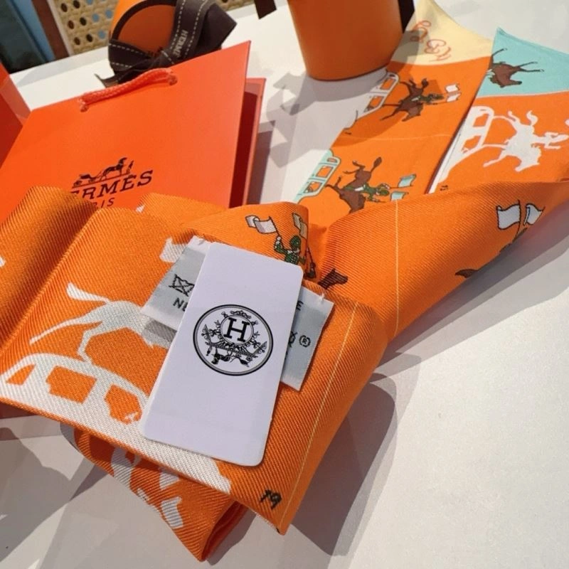 UrbanStyle Hermes Silk 272235