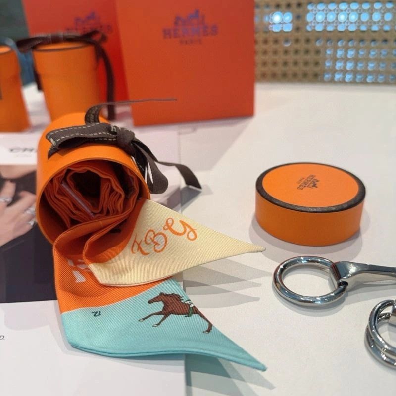 UrbanStyle Hermes Silk 272235