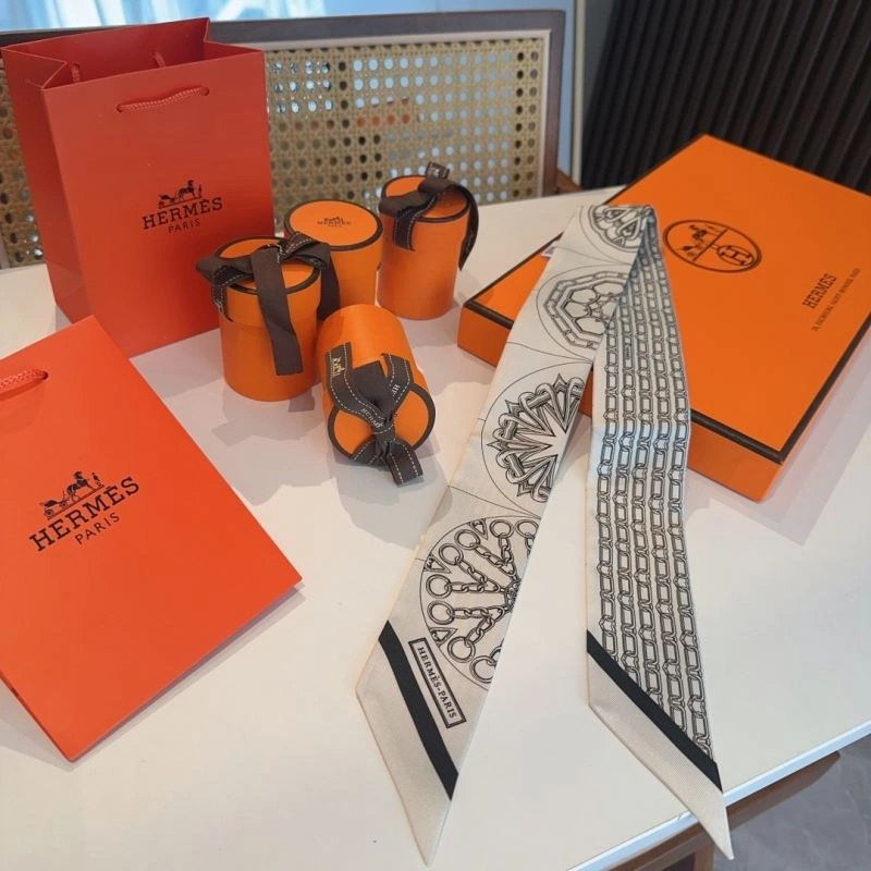 Flexible Hermes Silk 272211