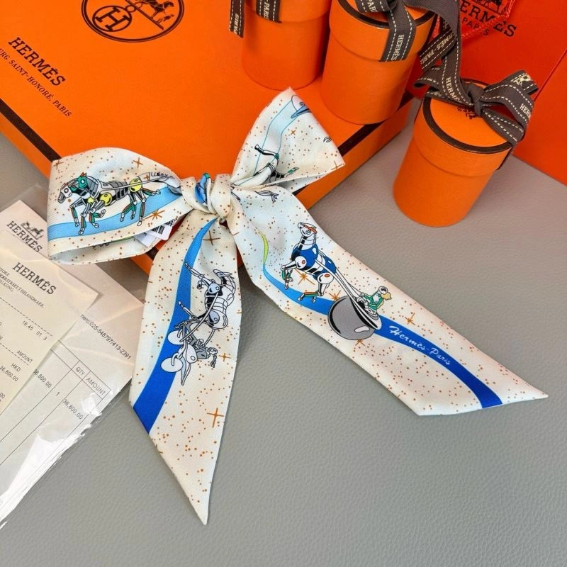 Trendy Hermes Silk 272204