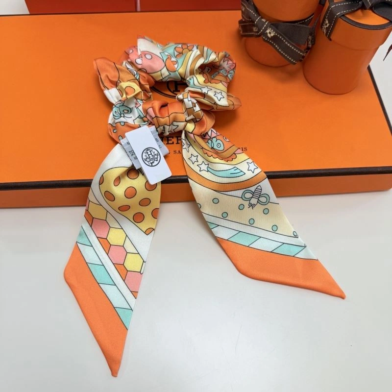 Lightweight Hermes Silk 272199