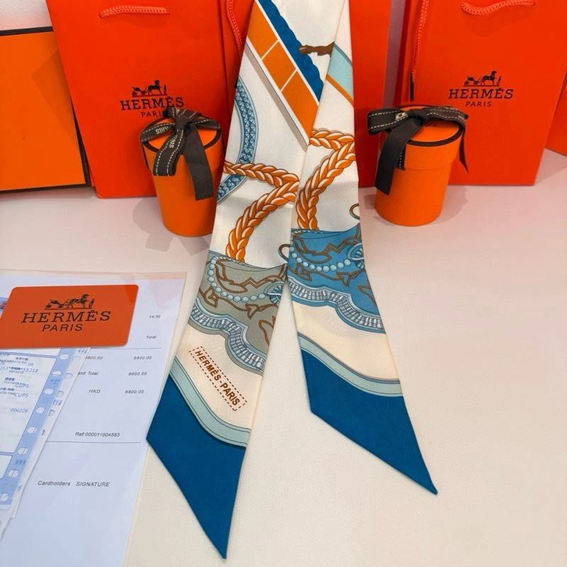 Elegant Hermes Silk 272186