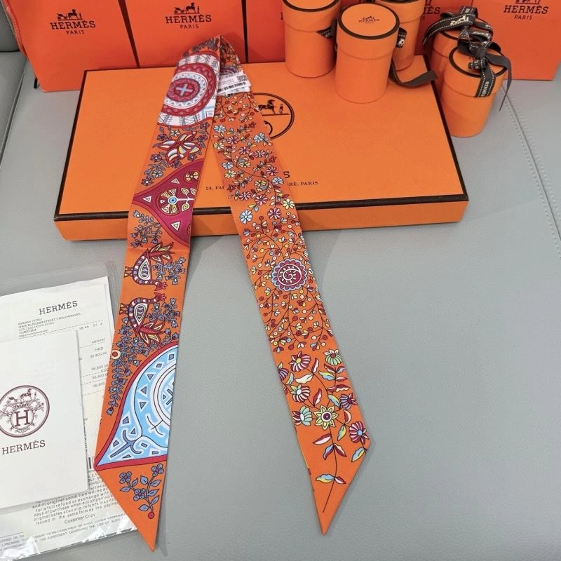 Vibrant Hermes Silk 272163