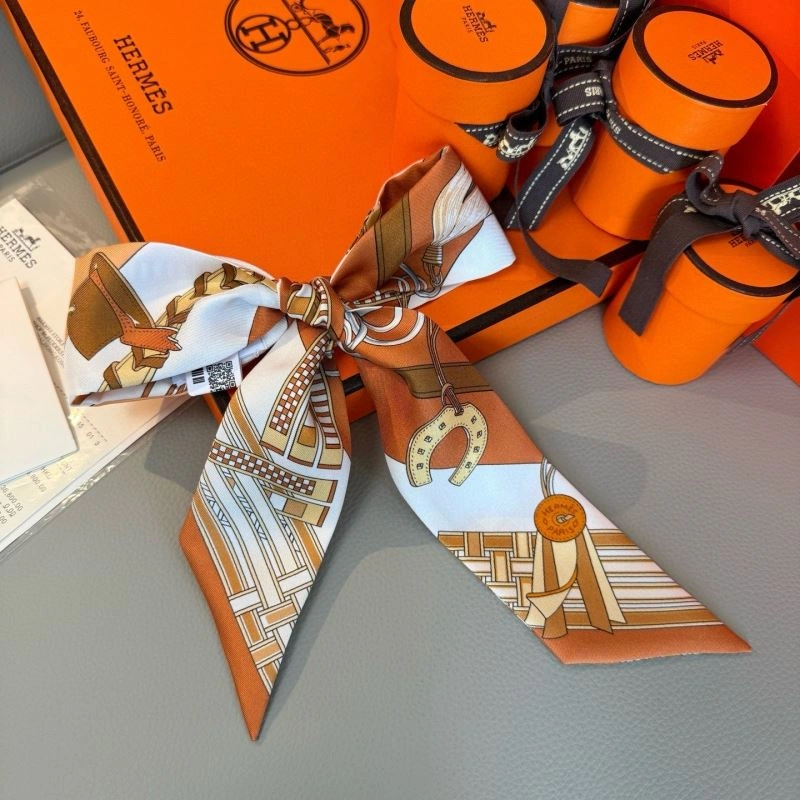 Lightweight Hermes Silk 272155