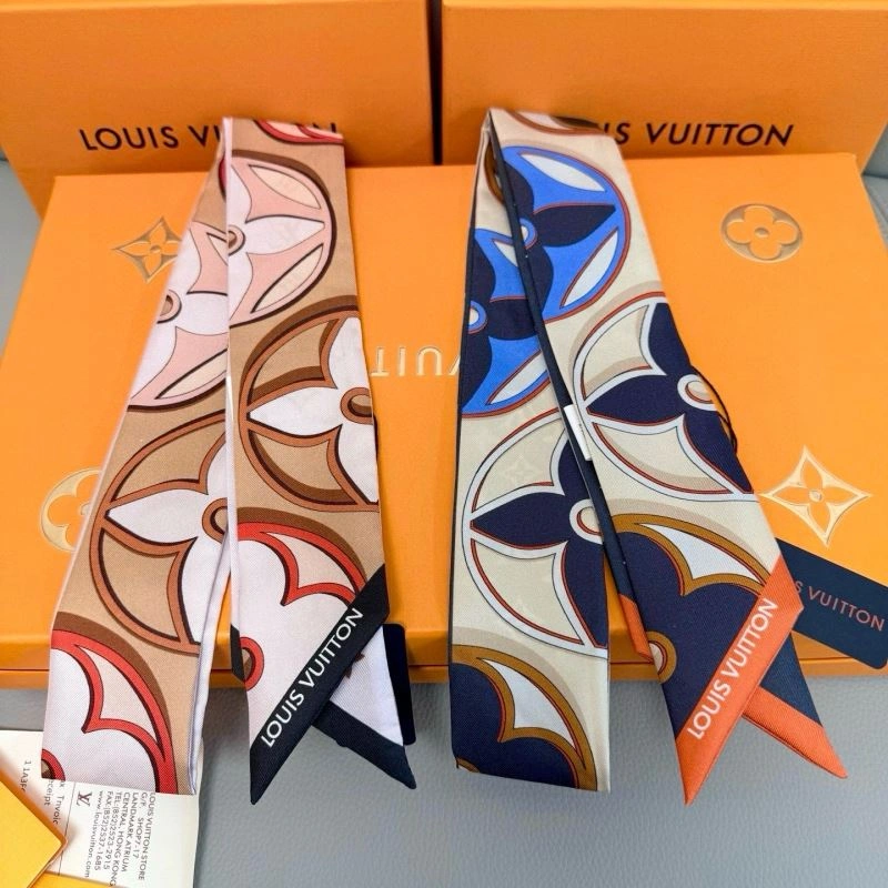 Sophisticated Hermes Silk 272152