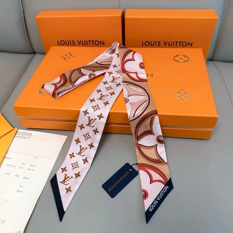 Sophisticated Hermes Silk 272152