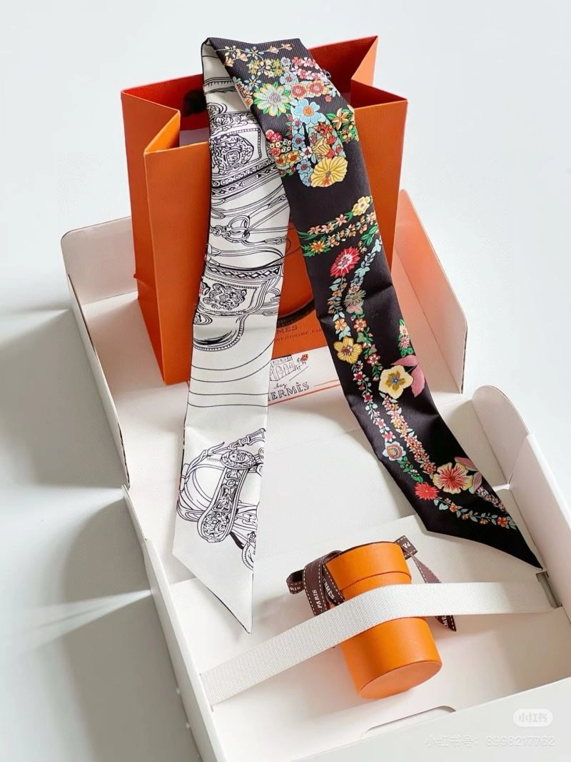 Hermes Silk Refined 272144