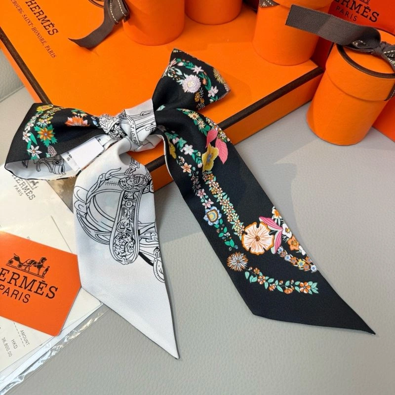 Hermes Silk Refined 272144