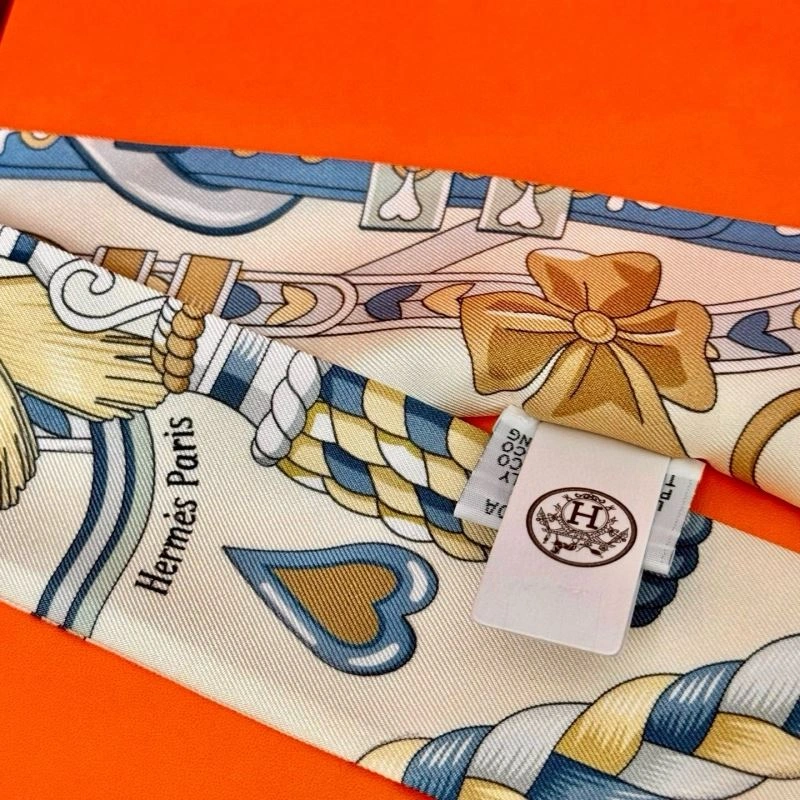 Hermes Silk EyeCatching 272150