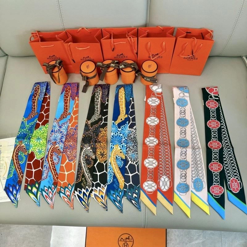 UrbanChic Hermes Silk 272123