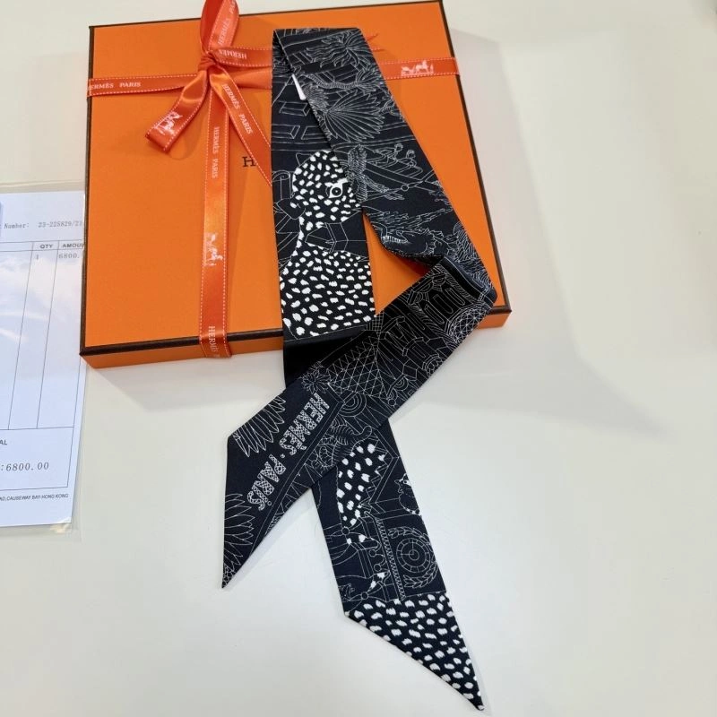Hermes Silk Comfortable 272134