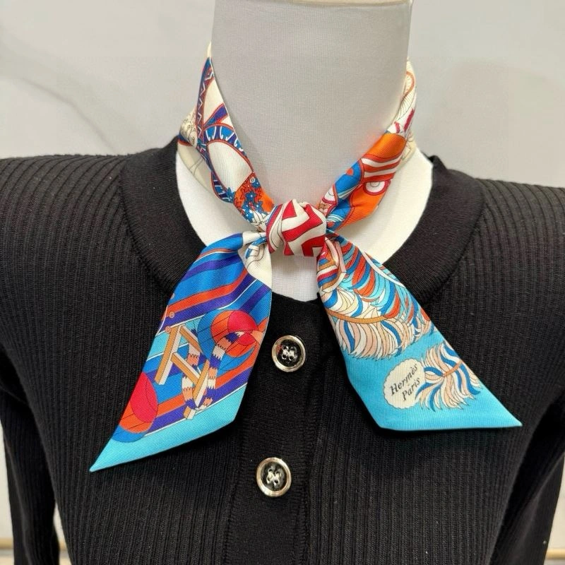 Hermes Silk Seasonal 272120