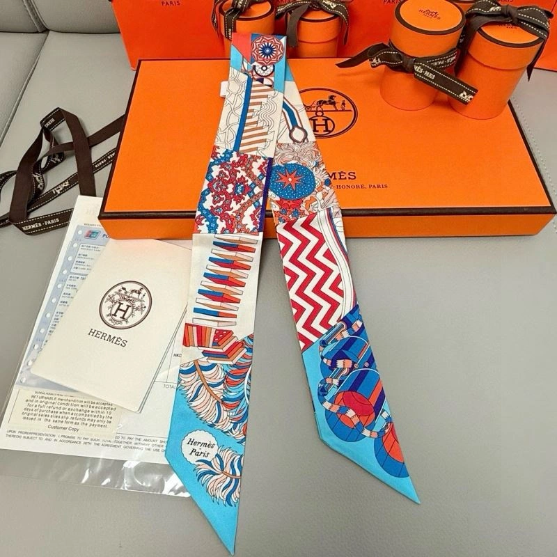 Hermes Silk Seasonal 272120