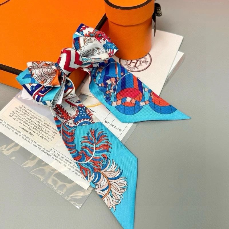 Hermes Silk Seasonal 272120