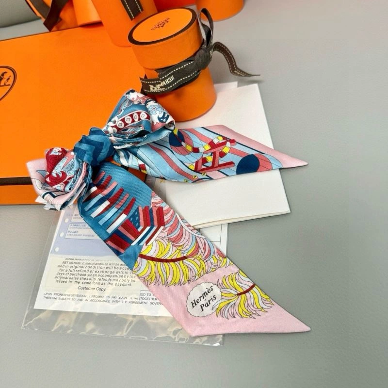 EyeCatching Hermes Silk 272118