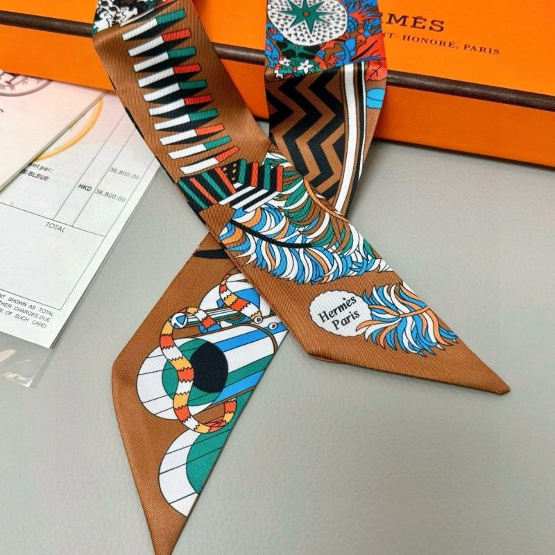Modern Hermes Silk 272117