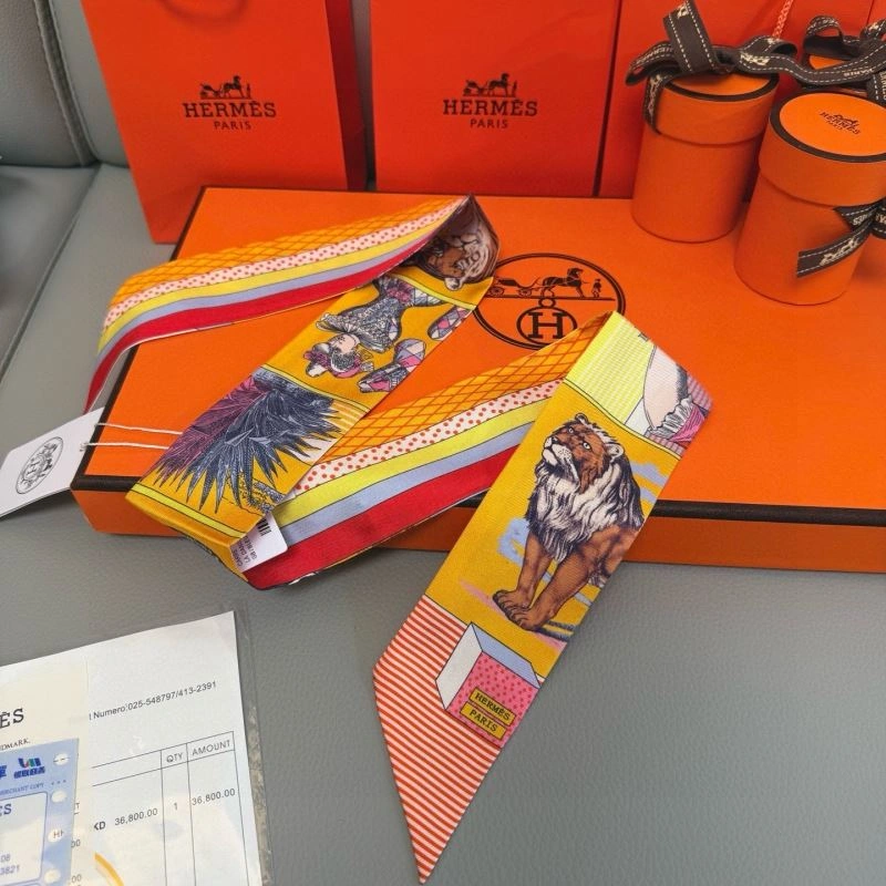 Compact Hermes Silk 272114