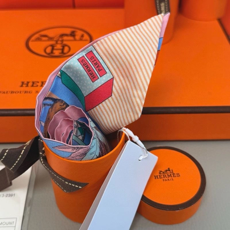 Affordable Hermes Silk 272112