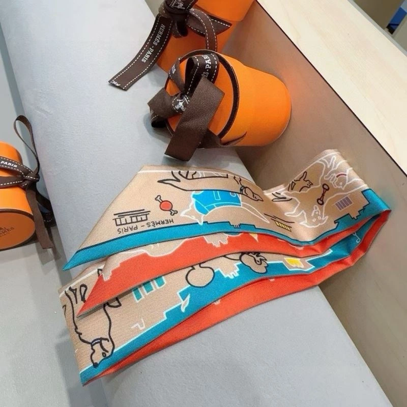 Bold Hermes Silk 272085