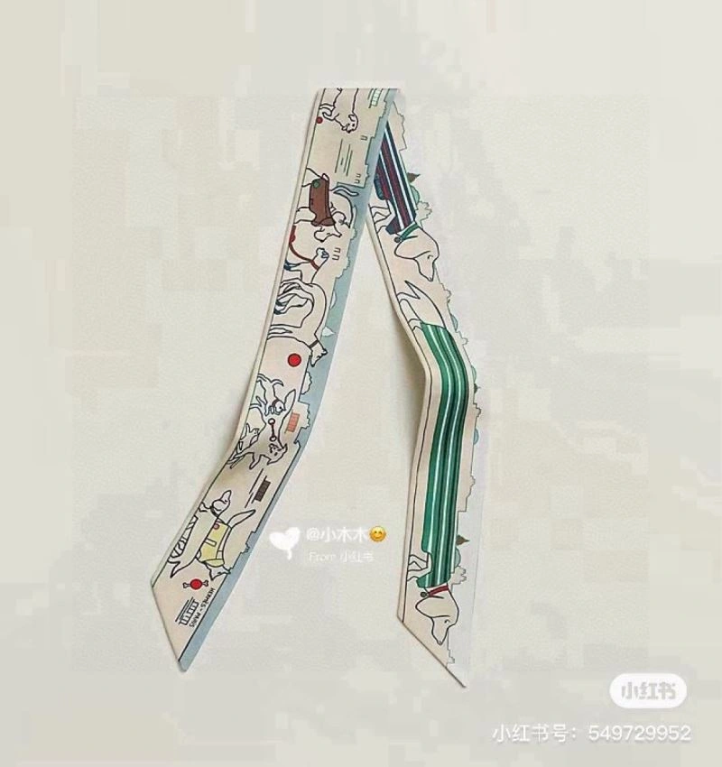 Functional Hermes Silk 272098