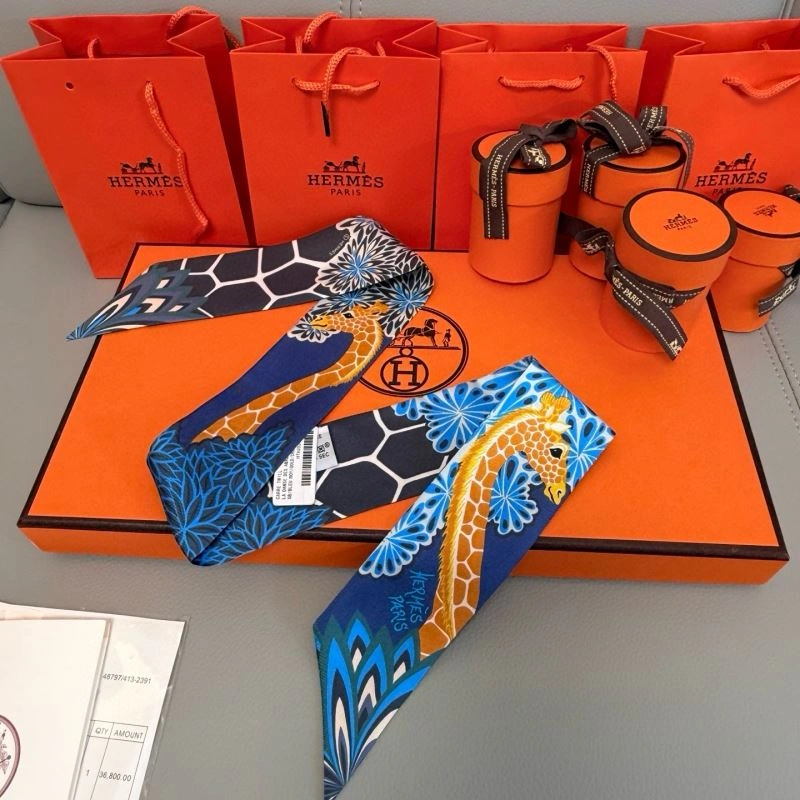 Refined Hermes Silk 272078