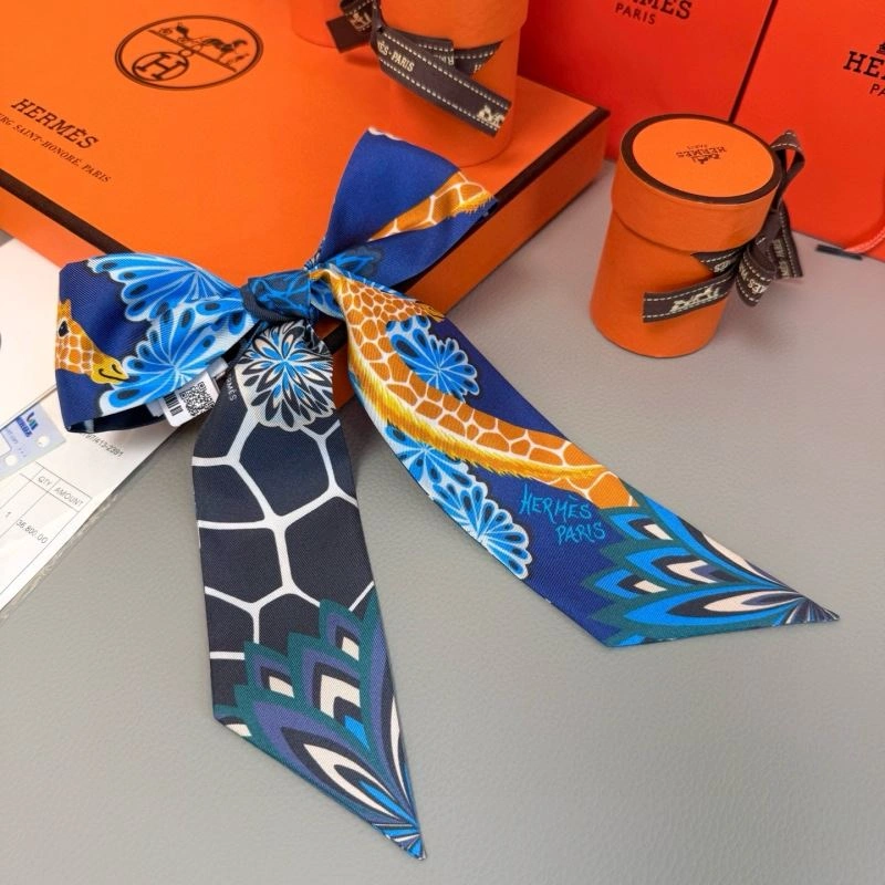 Refined Hermes Silk 272078